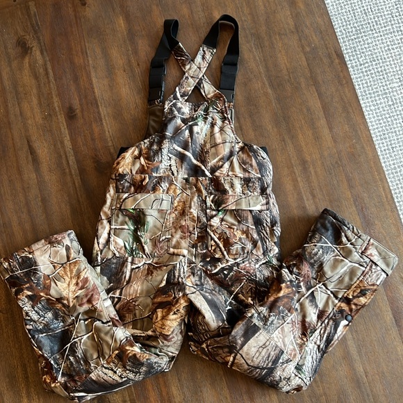 Remington lined insulated Camo Snow Bib Hunting Pant Size Youth 14-16 - Picture 9 of 11